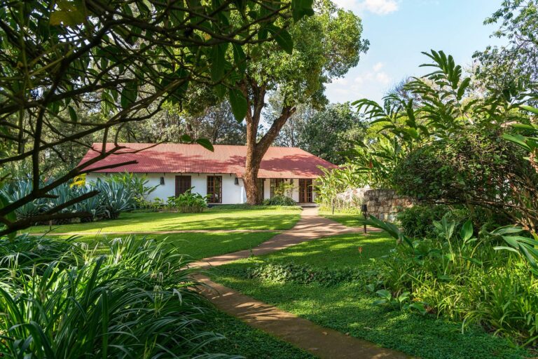 the plantation lodge